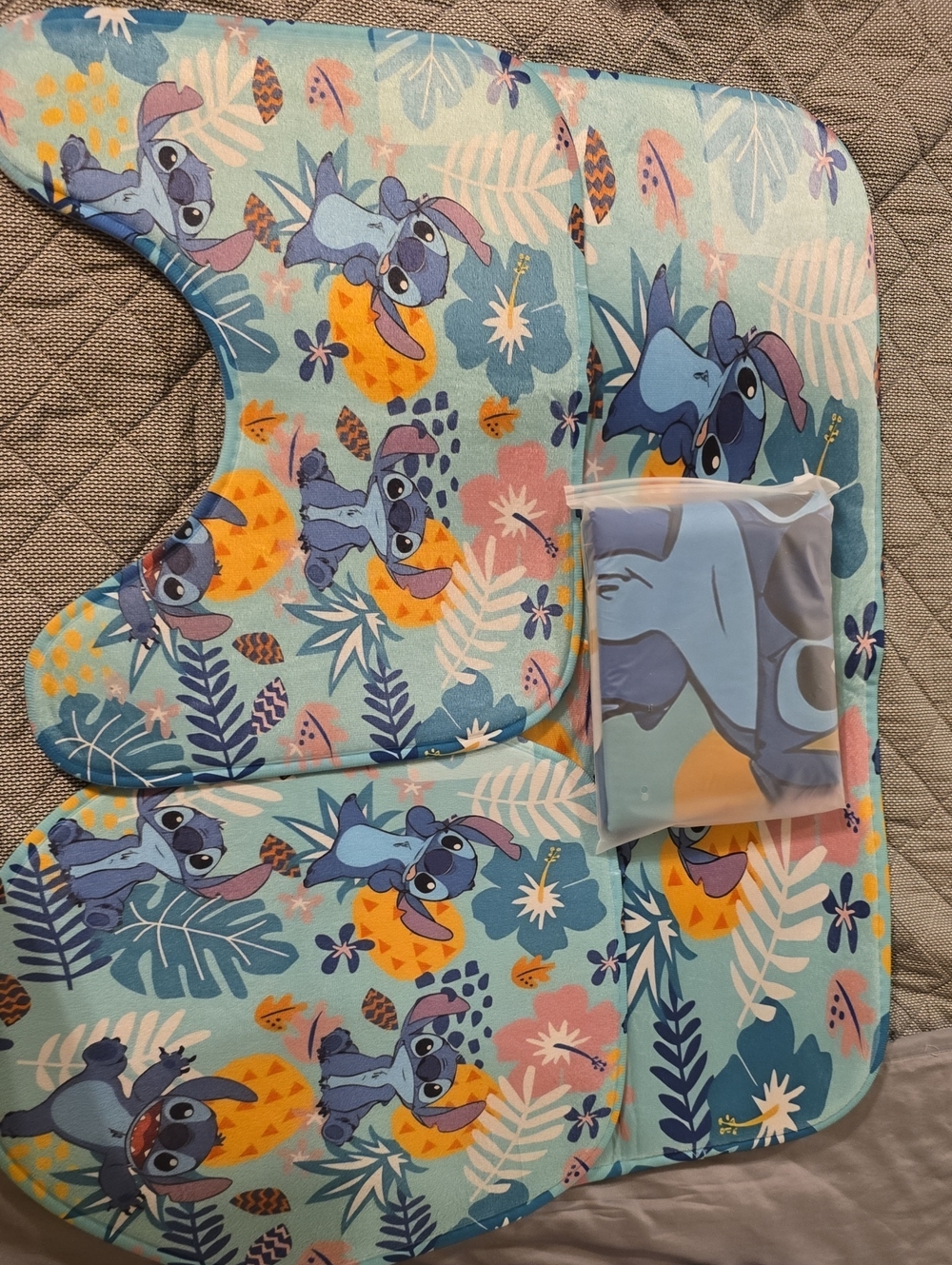 Stitch Bath Set 4 Pieces